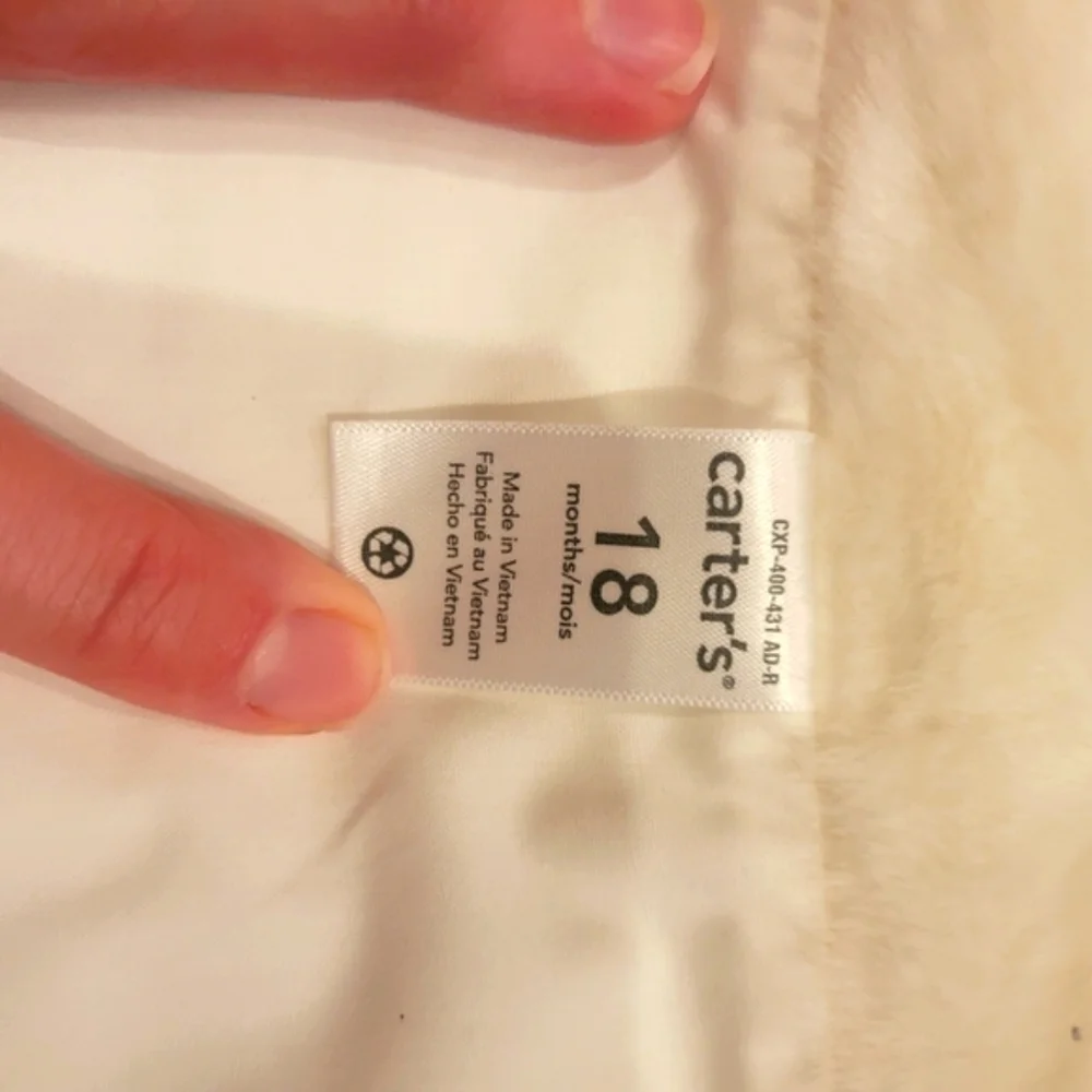 Carter's Snap Faux Fur White Vest Size 18 Months New